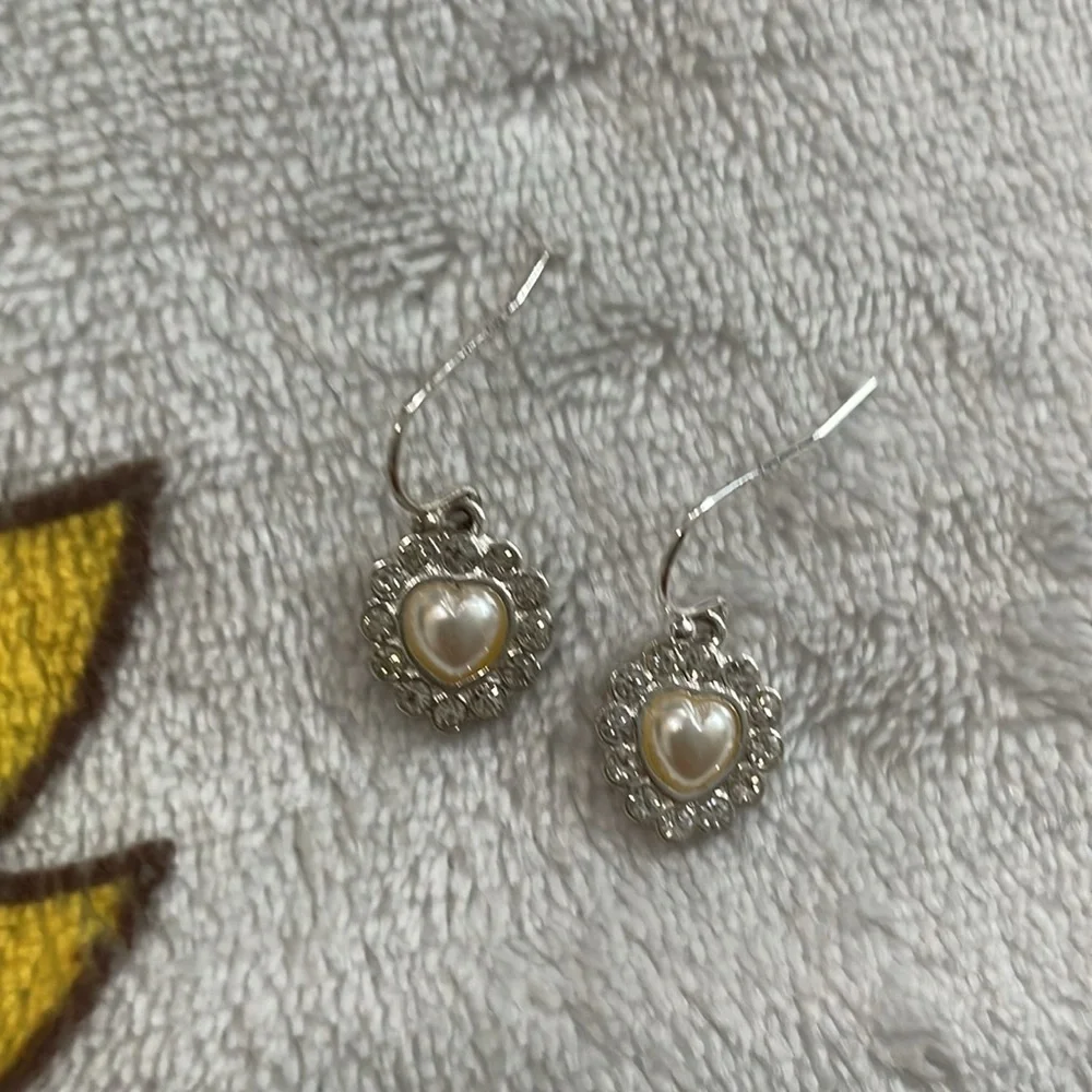 Pearl Dangle Earrings